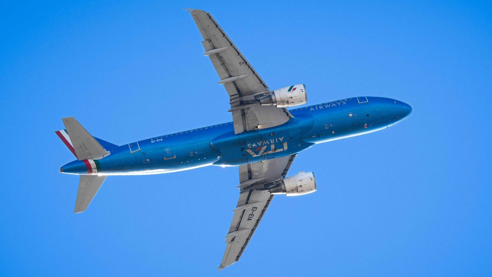 o que significa sonhar com aviao caindo